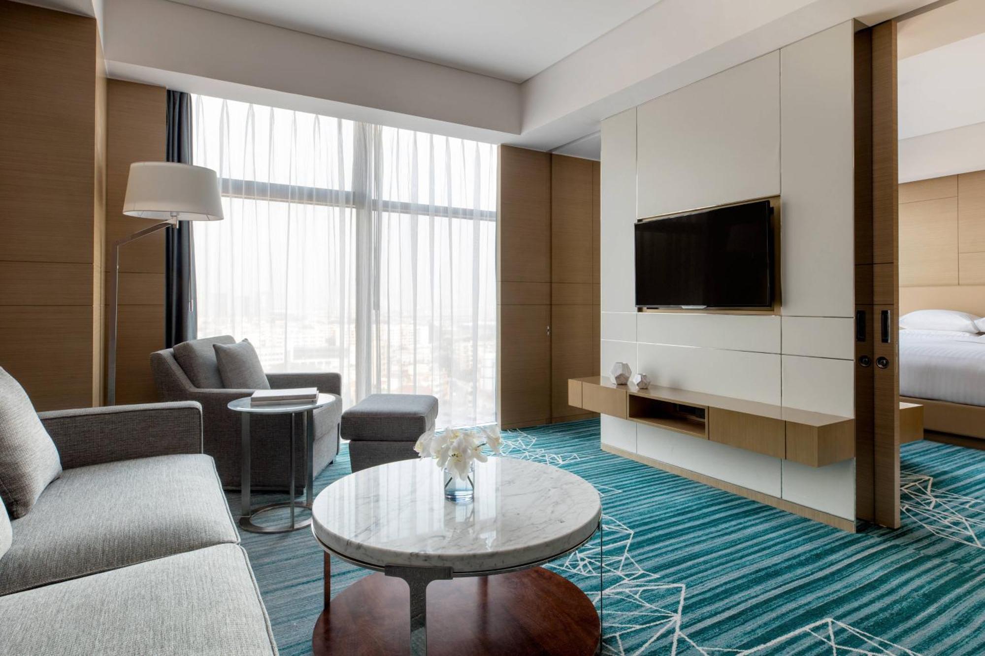 מלון Courtyard By Marriott Shunde Longjiang, Near Furniture Fair מראה חיצוני תמונה