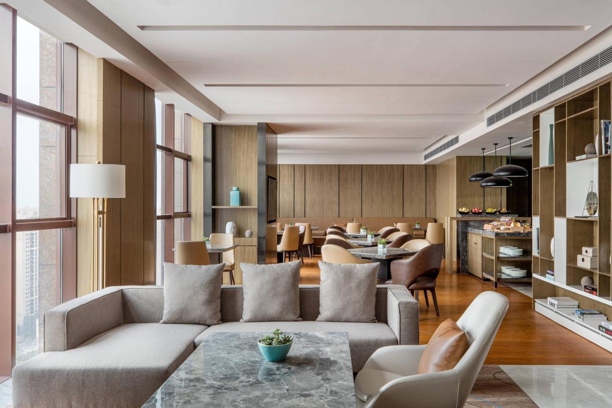 מלון Courtyard By Marriott Shunde Longjiang, Near Furniture Fair מראה חיצוני תמונה